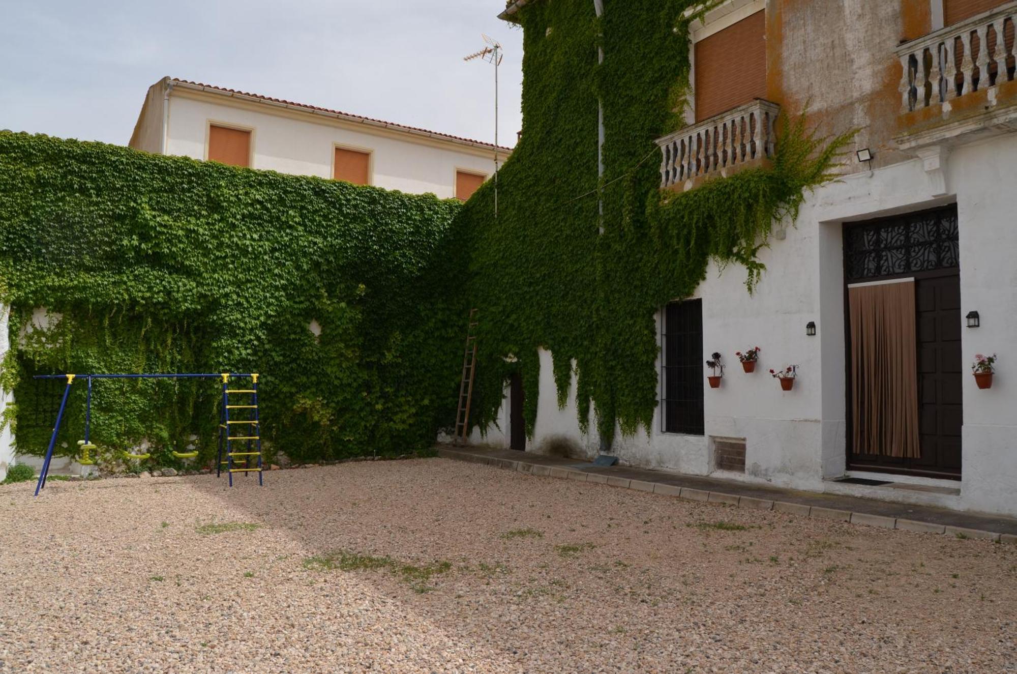 La Antigua, Casa Centrica, Amplio Patio, Piscina Y Barbacoa Campillo de Altobuey Exterior foto